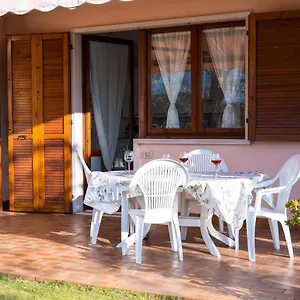 https://ulivi-beths-house.hotelinveneto.com