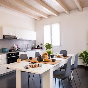 Residenza Gelsomino Apartment