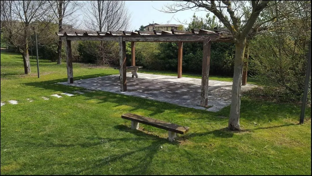 Holiday home Designcontrodesign Villa Desenzano del Garda Italy