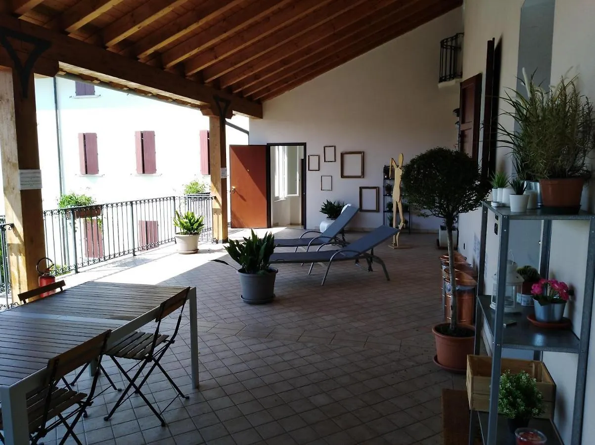 Designcontrodesign Villa Desenzano del Garda 0*,  Italy